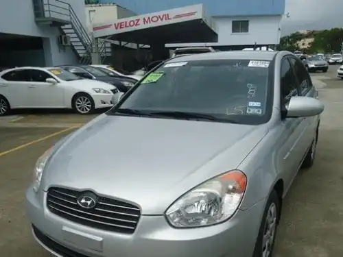 Hyundai Accent  2009