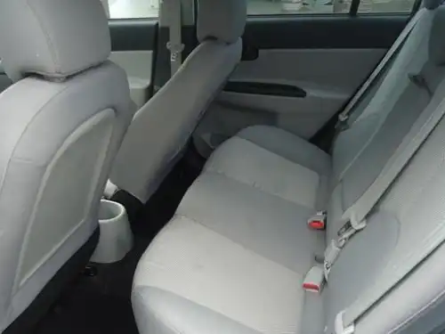 Hyundai Accent  2009