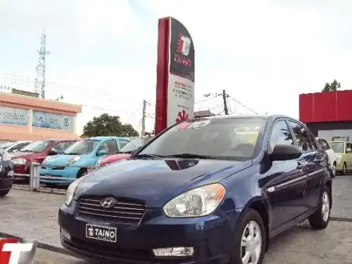 Hyundai Accent 2010