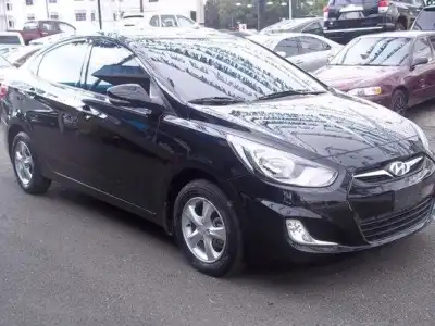 Hyundai Accent2012