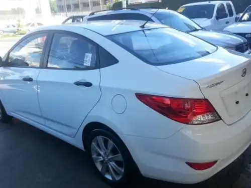 Hyundai Accent2015