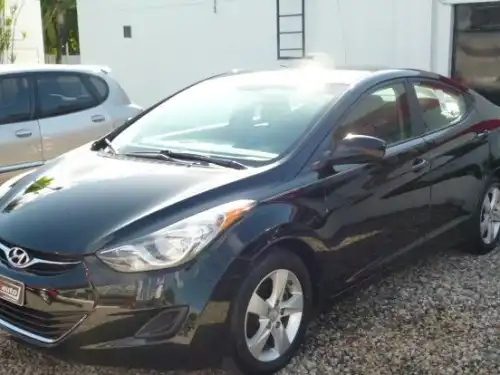 Hyundai Elantra GLS 2011