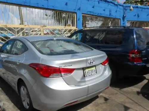 Hyundai Elantra GLS 2013