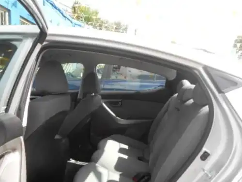 Hyundai Elantra GLS 2013