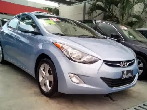 Hyundai Elantra2011