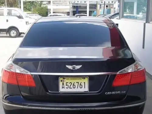 Hyundai Genesis  2009