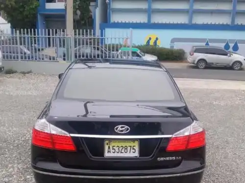 Hyundai Genesis  2009