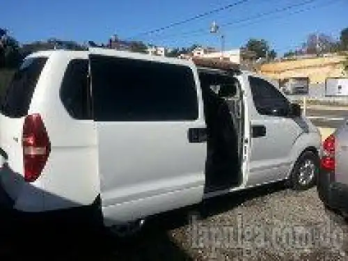 Hyundai H 1  2011 Diesel 