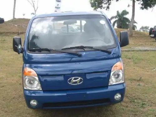 Hyundai H-100  2009