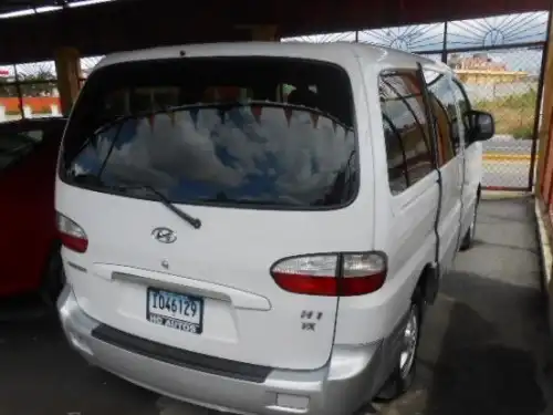 Hyundai H12006
