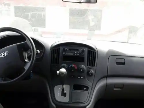 Hyundai H12008