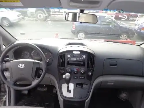 Hyundai H12008