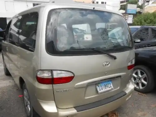 Hyundai H12008