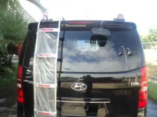 Hyundai STAREX  2009