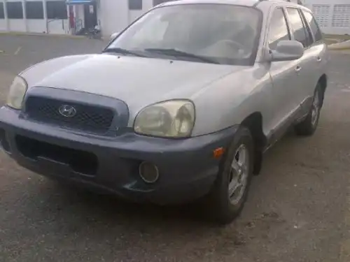 Hyundai Santa 2004 Fe Color Gris, Gasolinia y GNV 