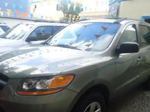 Hyundai Santa Fe  2009