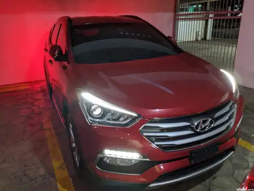 Hyundai Santa Fe 2017 MAGNA MOTORS NEG. 