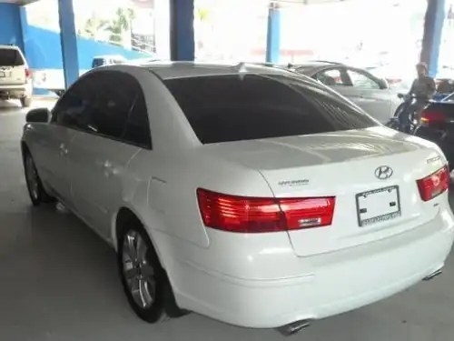 Hyundai Sonata  2009