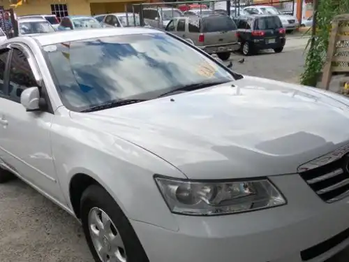 Hyundai Sonata  2009