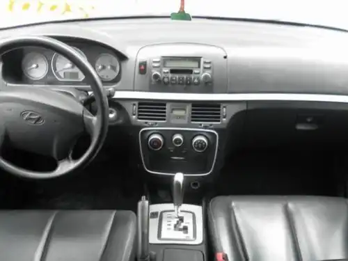 Hyundai Sonata  2009