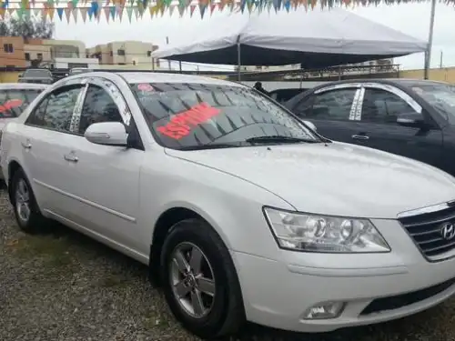 Hyundai Sonata  2009