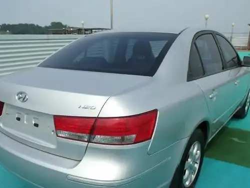 Hyundai Sonata  2010
