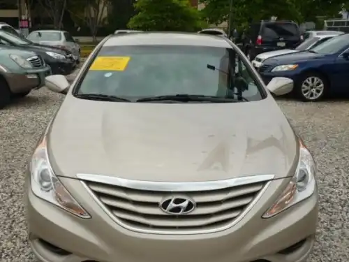 Hyundai Sonata GLS 2011