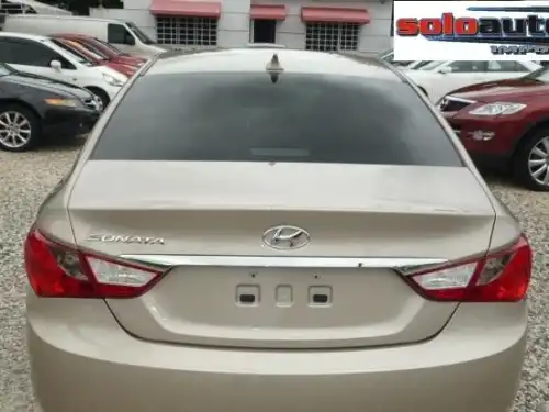Hyundai Sonata GLS 2011