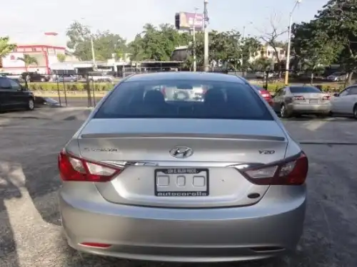 Hyundai Sonata Y-20 2010