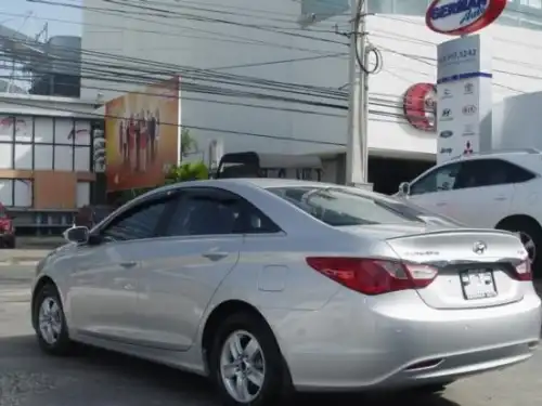 Hyundai Sonata Y-20 2010