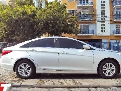Hyundai Sonata Y-20 2011