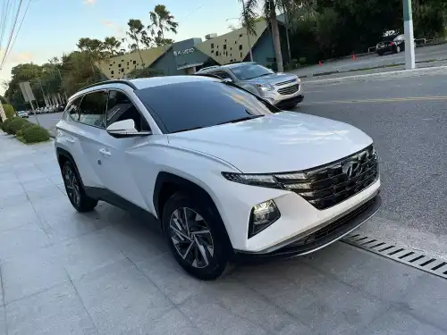 Hyundai Tucson 2022 Con Garantia de la Casa Motor 1.6 Turbo 6 Velocidades