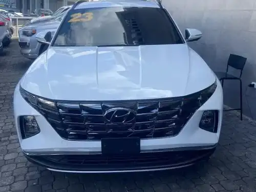 Hyundai Tucson 2023 nueva 195,000 de inicial baja tasa 