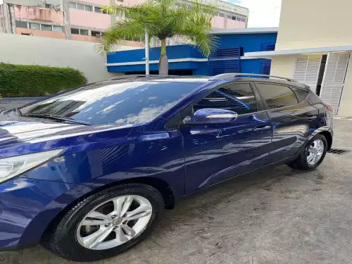 Hyundai Tucson Azul 2011