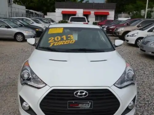 Hyundai Veloster2013