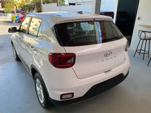 Hyundai Venue 2023 0 km nuevo,oferta