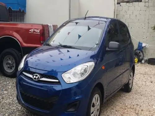 Hyundai i102012