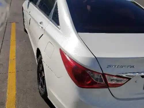Hyundai y20 2011 Color Naranja a Blanco 