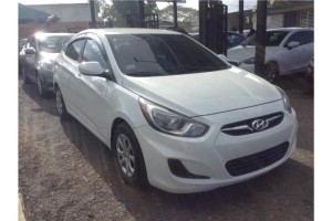 Hyundai Accent 2012 AUT