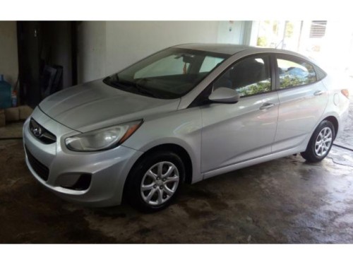 Hyundai Accent 2013