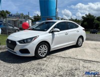 Hyundai Accent 2022 -COMO NUEVO