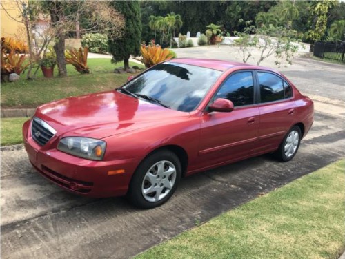 Hyundai Elantra 2005, Automatico, Con Aire