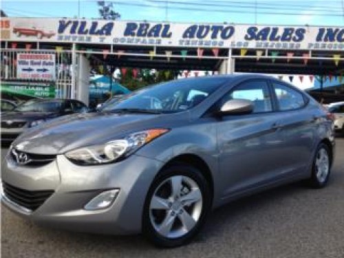 Hyundai Elantra 2012