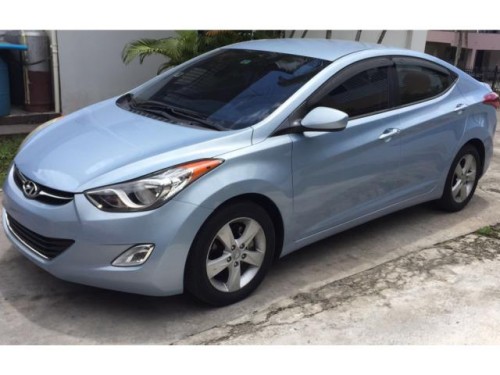 Hyundai Elantra 2012