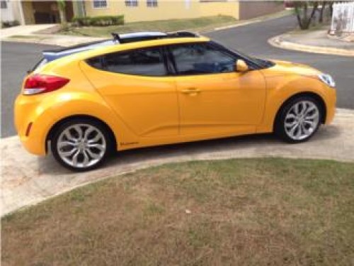 Hyundai Veloster 2013 amarillo