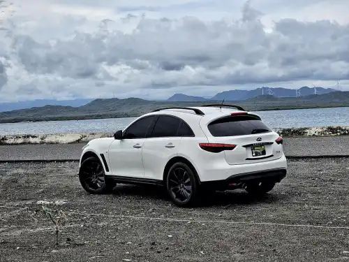 INFINITI FX37 LIMITED 2013