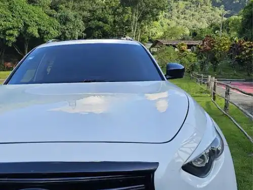 INFINITI FX37 LIMITED 2013