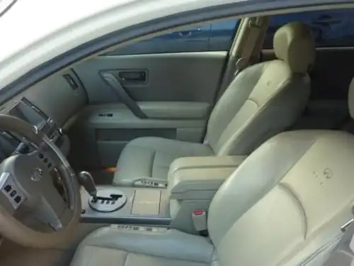 Infiniti FX-35  2005