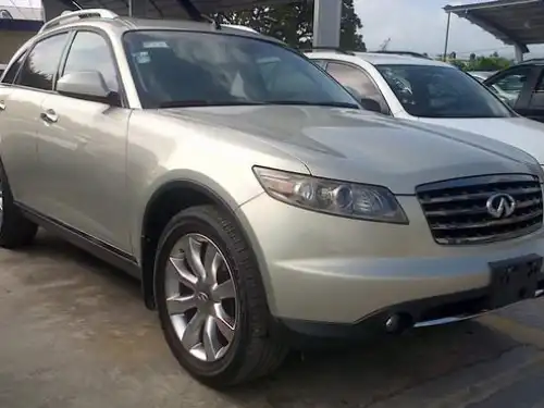 Infiniti FX-35  2007