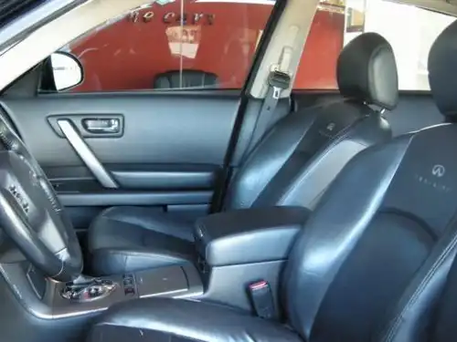 Infiniti FX-35  2008
